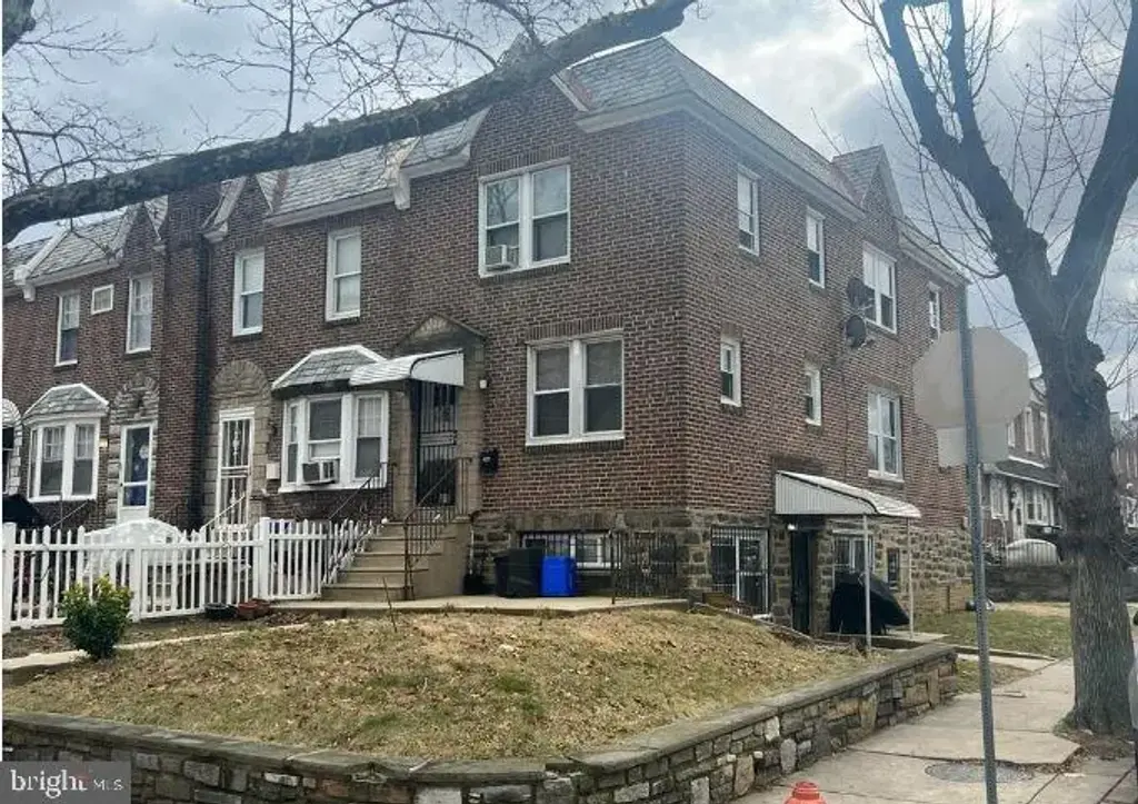 1400 E Bristol St, PHILADELPHIA