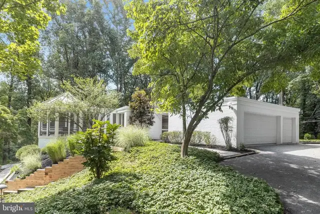 18 Branchwood Ct, Baltimore