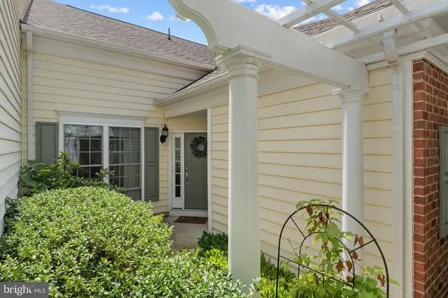 44397 Oakmont Manor Sq, Ashburn