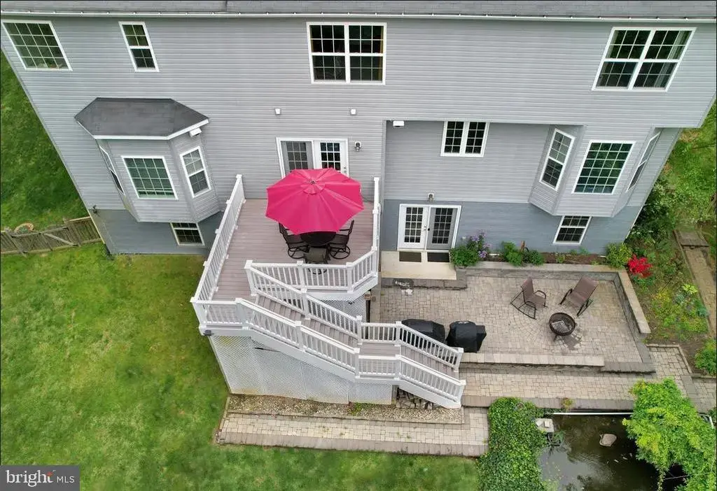 12 Blossom Tree Ct, STAFFORD