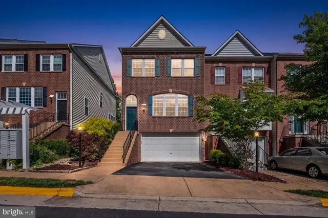4165 Jeremy Grv, Fairfax