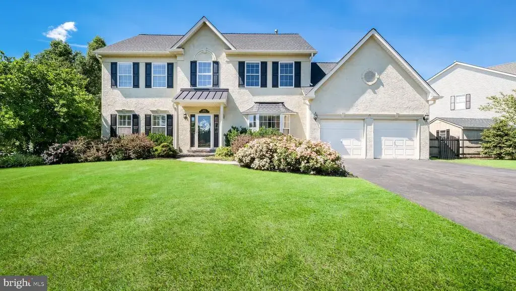 202 Pointer Ct, CHALFONT