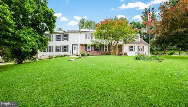 4 Mendenhall Dr, Glen Mills