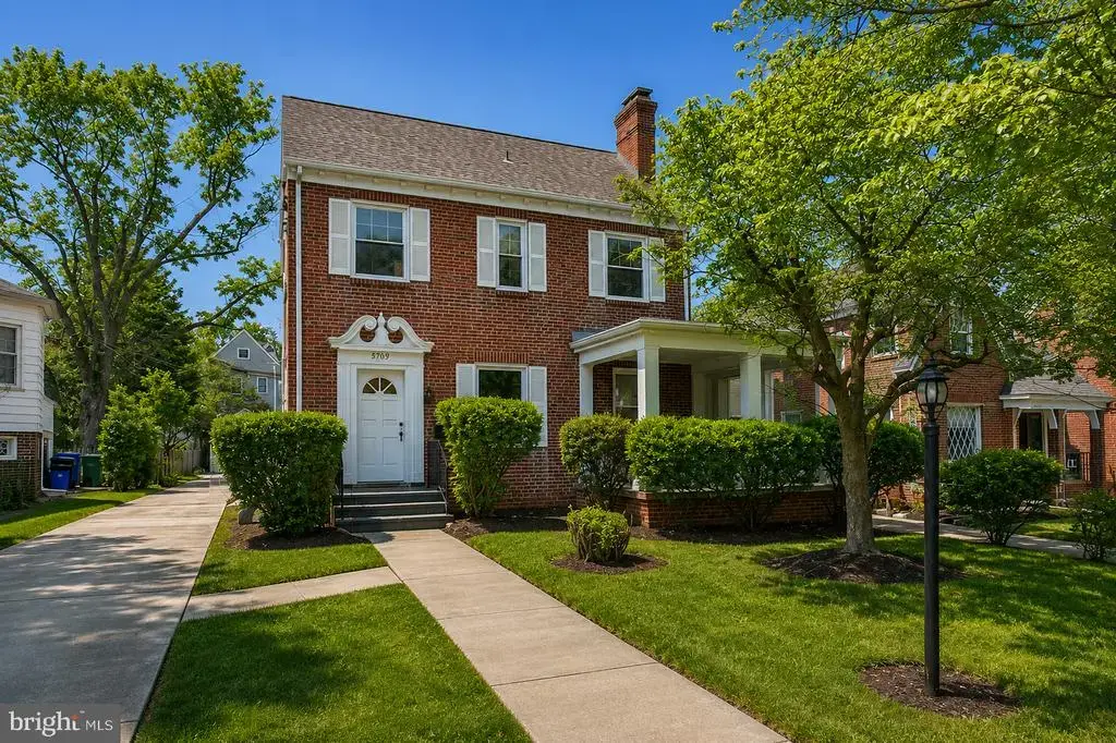 4604 Nottingham Dr, CHEVY CHASE