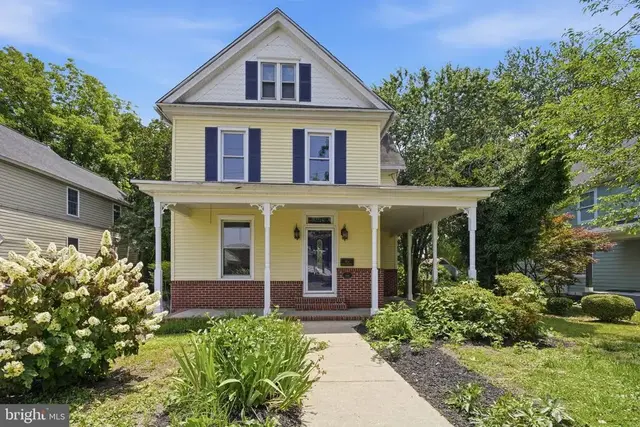 415 Maryland Ave, Cambridge