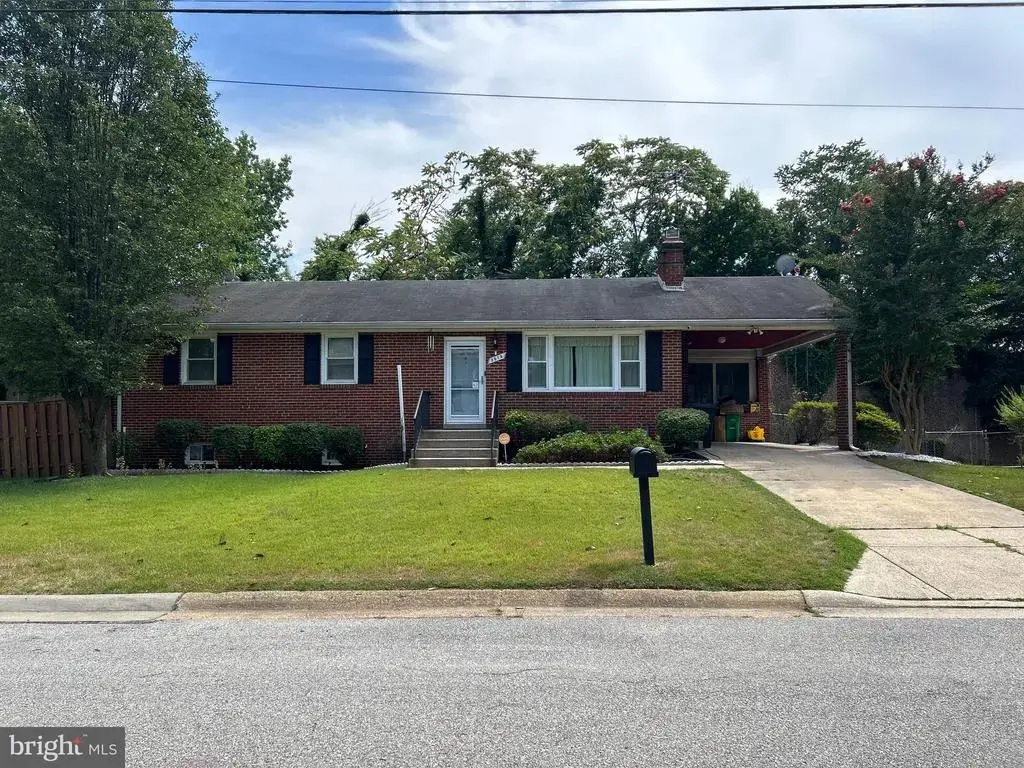 5515 Hill Way, SUITLAND