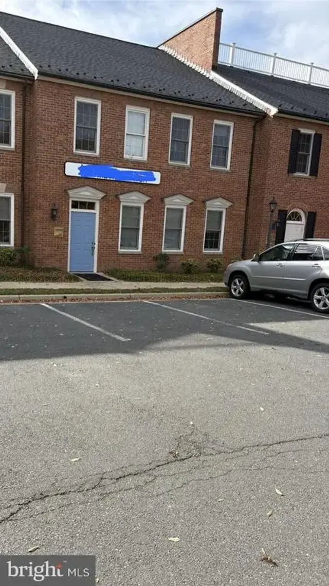 10509 Braddock Rd #2d, Fairfax