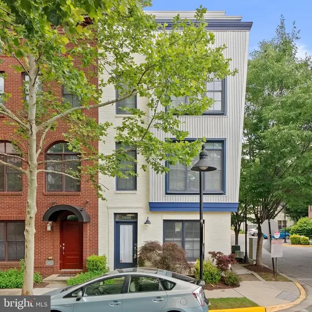 5601 44th Ave, Hyattsville
