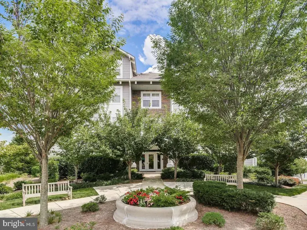 12828 Clarksburg Square Rd #302, CLARKSBURG