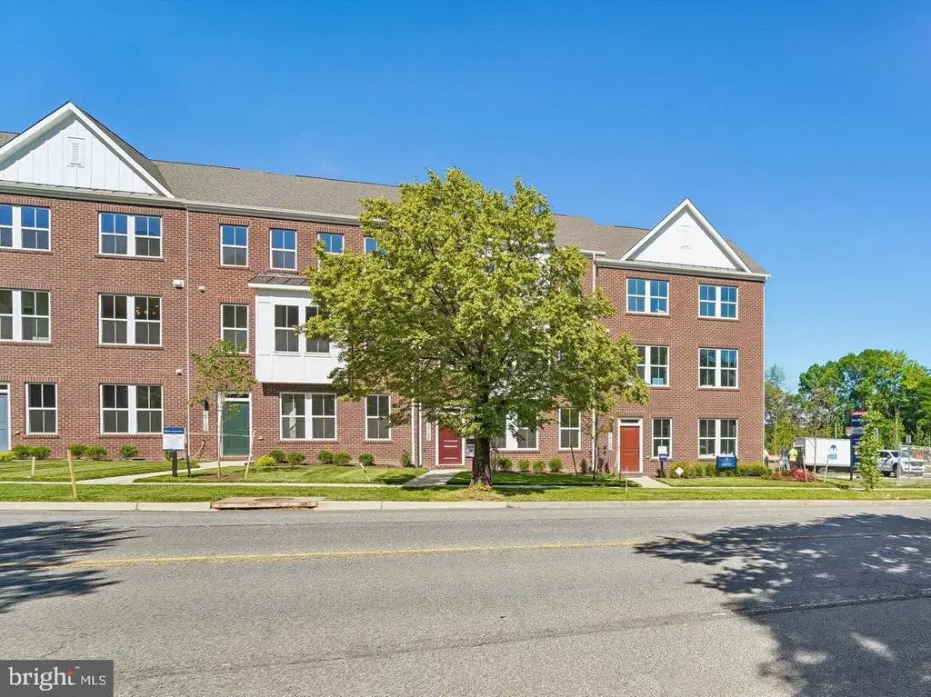 12345 Spirit Ave, LAUREL