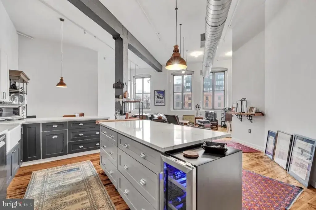 428 N 13th St #3b, PHILADELPHIA