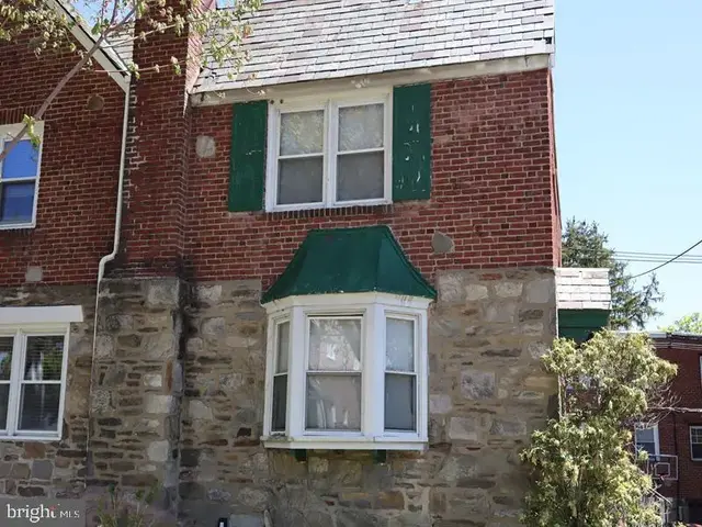 323 N Maple Ave, Lansdowne