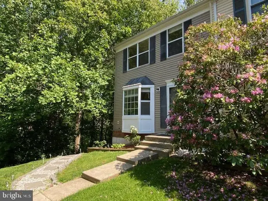 12033 Winding Creek Way, GERMANTOWN