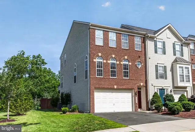 25399 Peaceful Ter, Aldie