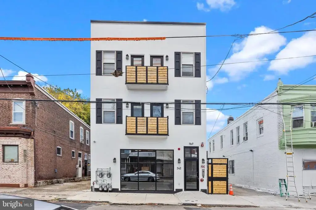 342 W Queen Ln #6, PHILADELPHIA