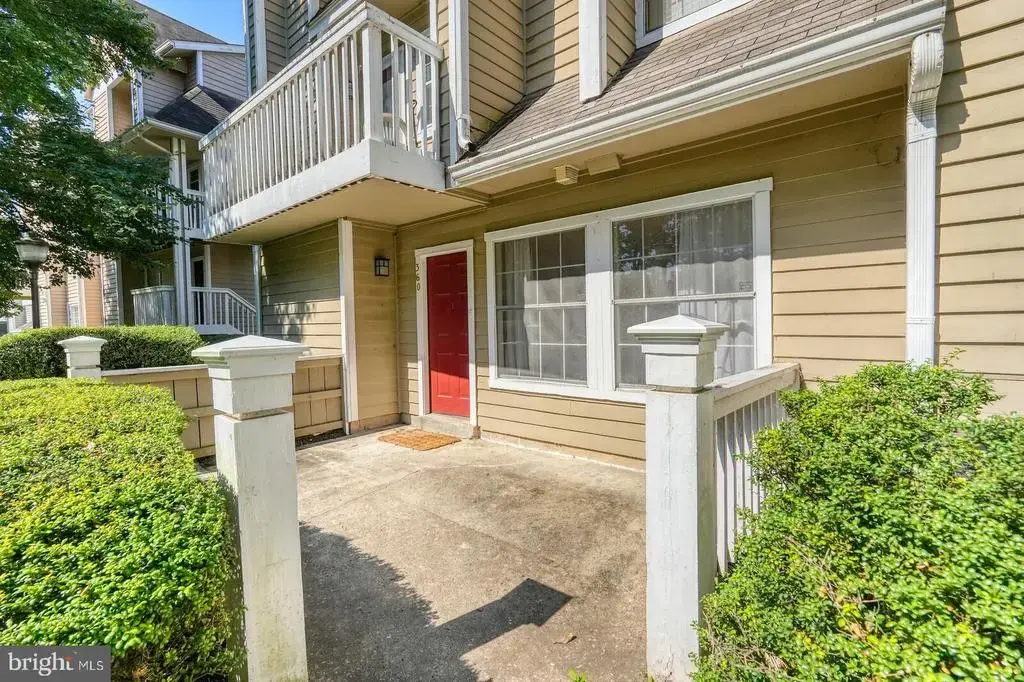 5800 Inman Park #360, ROCKVILLE