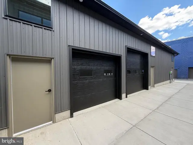 37 N Church #6, Ephrata