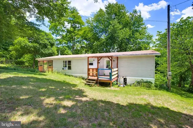 3896 Old Joseph Rd, York