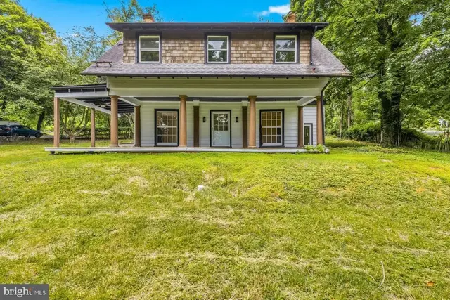 25546 Military Rd, Cascade