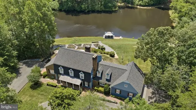 7409 River Rd, Fredericksburg