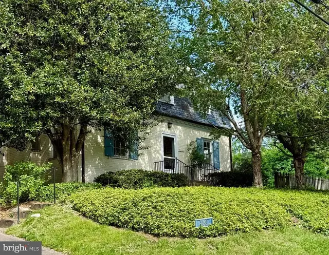 5101 Allan Rd, Bethesda