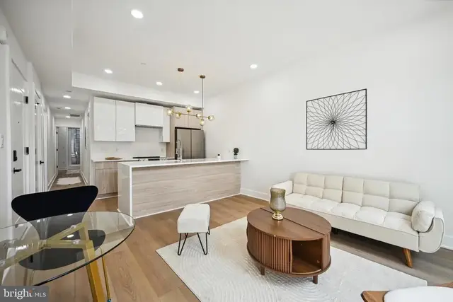 1372 Bryant St Ne #2a, Washington