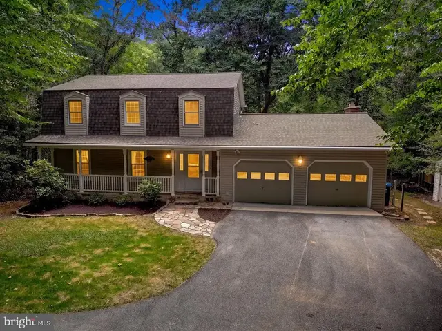 10410 Three Doctors Rd, Dunkirk