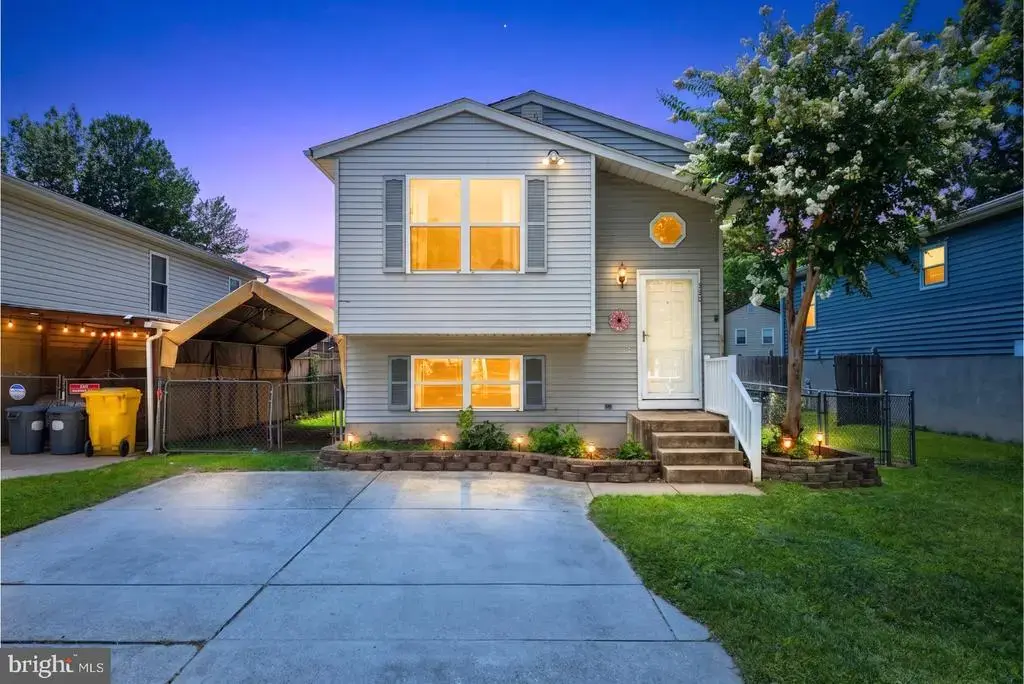 560 Elizabeth Ln, GLEN BURNIE