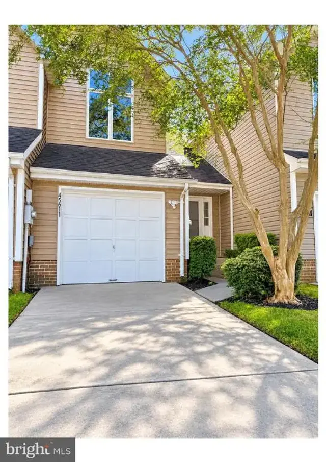 45611 Longfields Village Dr, Great Mills