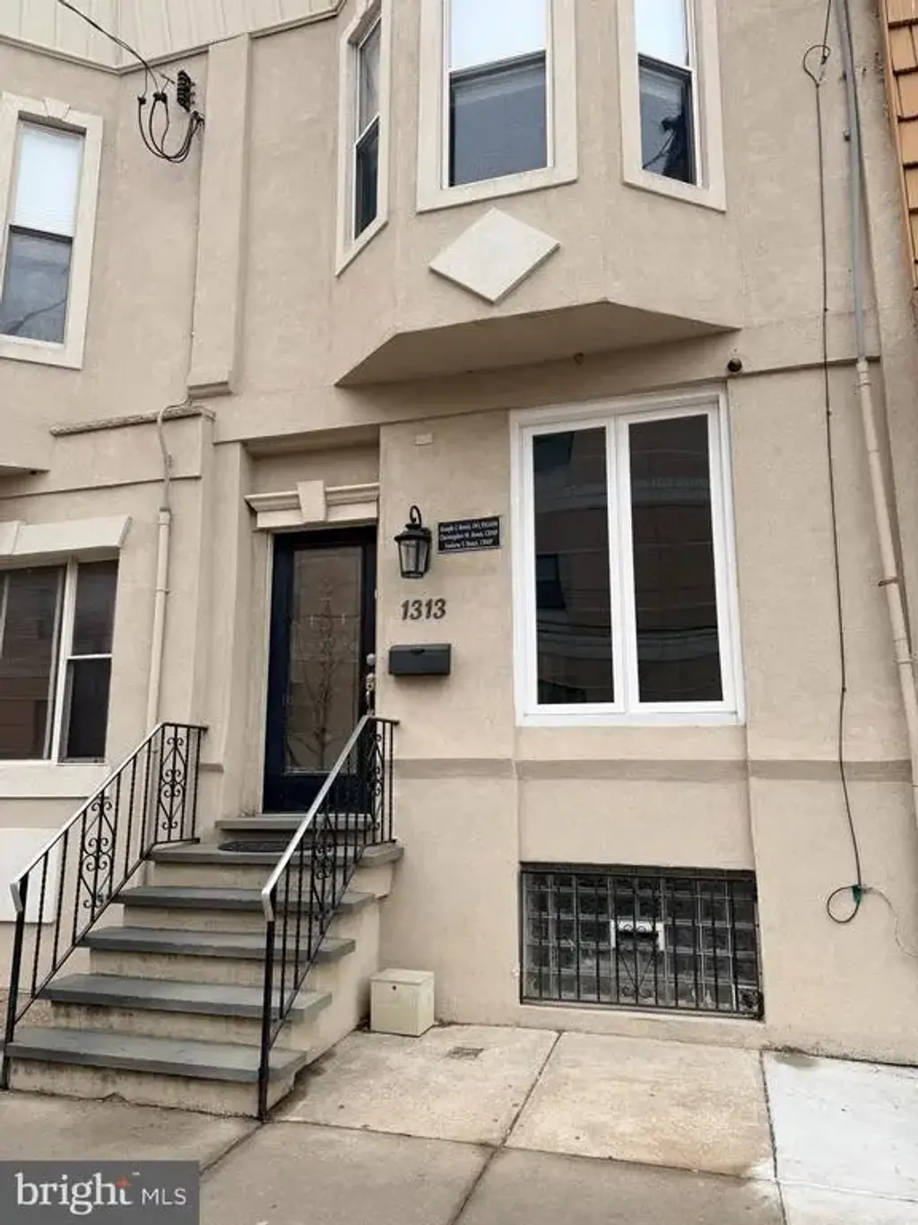 1313 Wolf St, PHILADELPHIA