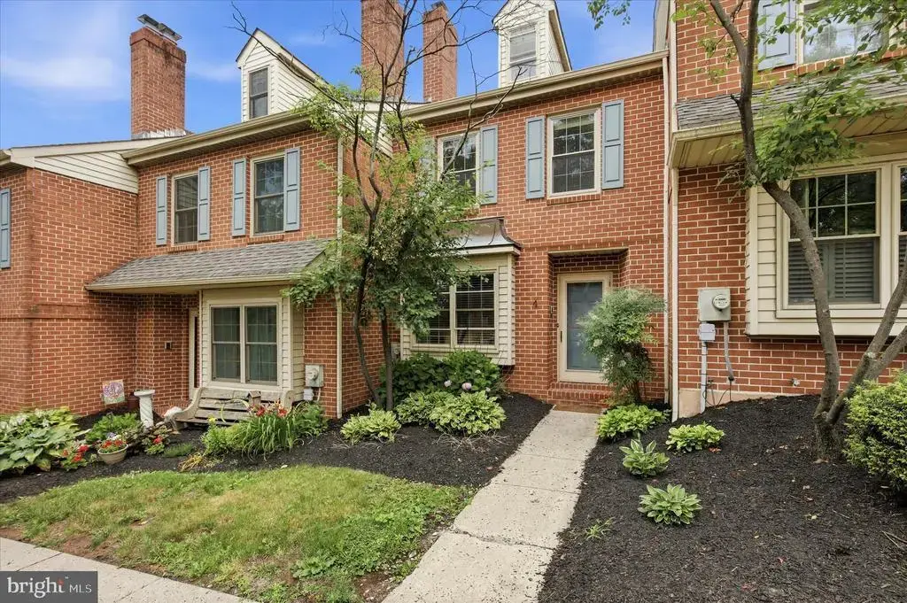 700 Farmington Ave #4, POTTSTOWN