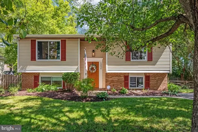 13024 Farthingale Dr, Herndon