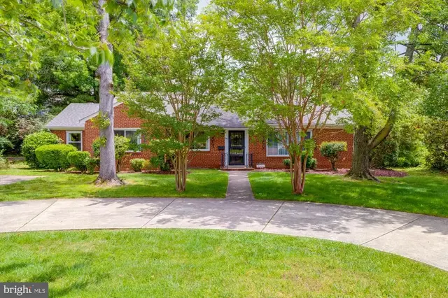 1947 Arlington Ridge Rd, Arlington