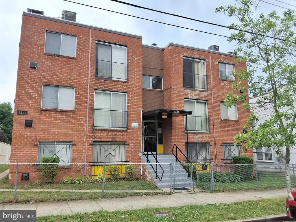 3241 Ely Pl Se #303, WASHINGTON