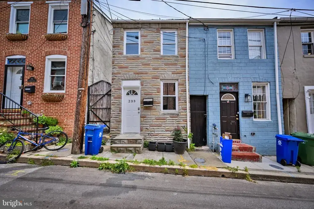 233 S Chapel St, BALTIMORE