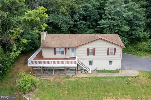434 King David Dr, Linden