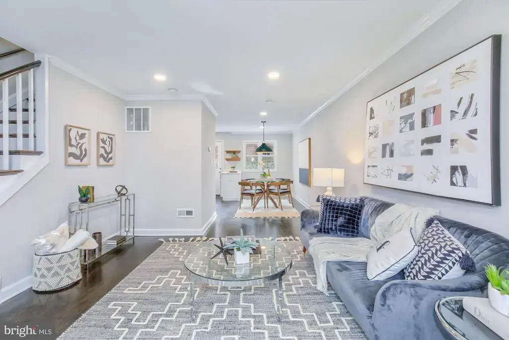 4003 Ames St Ne, WASHINGTON