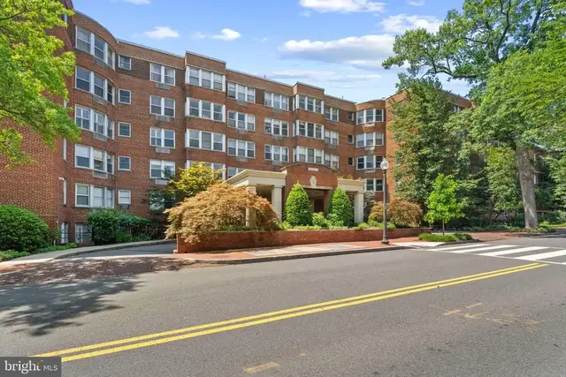 2500 Q St Nw #706, Washington