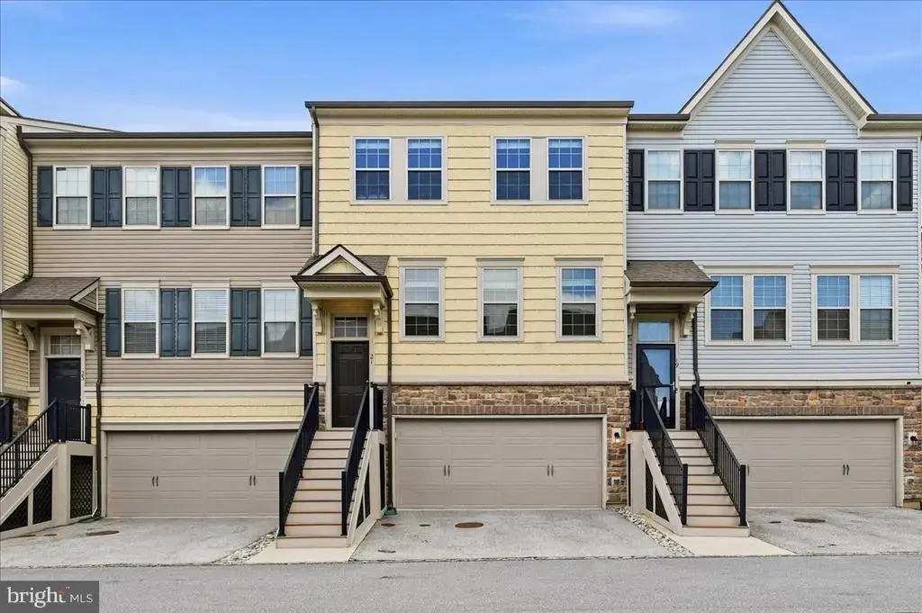 21 Eagle Ln, MALVERN