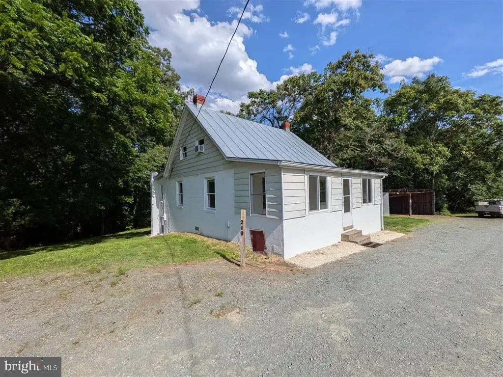 219 Skyview Ln, ARODA