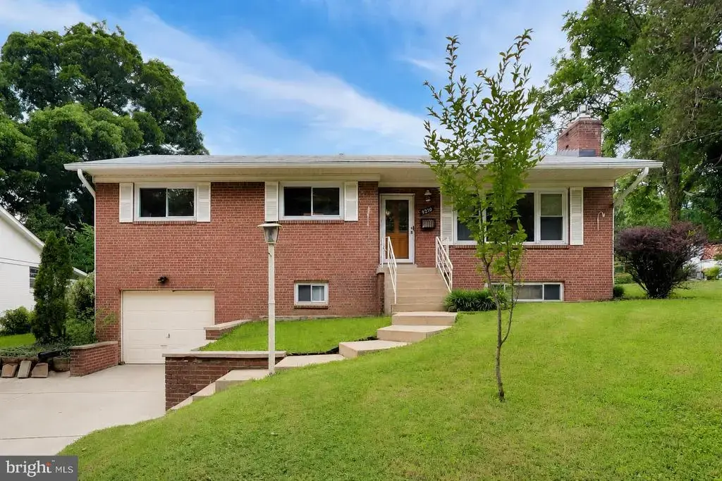 9210 Worth Ave, SILVER SPRING