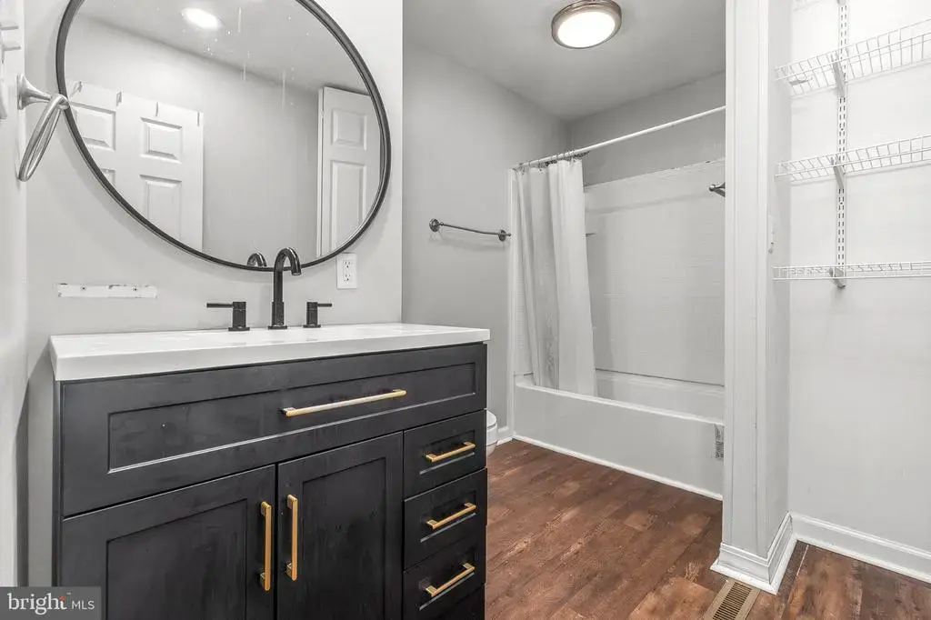 309 California Trl, BROWNS MILLS
