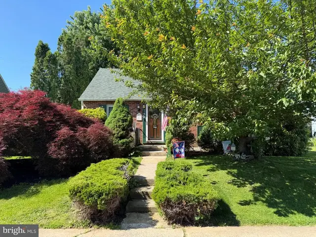 762 Priority Rd, York