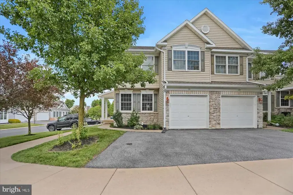 141 Quincy Ave, STATE COLLEGE