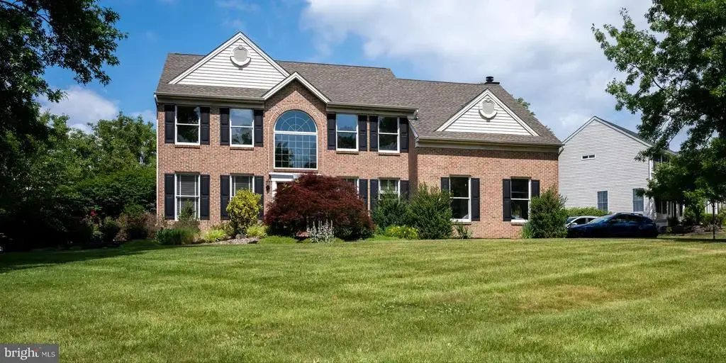4502 Scenic View Cir, DOYLESTOWN