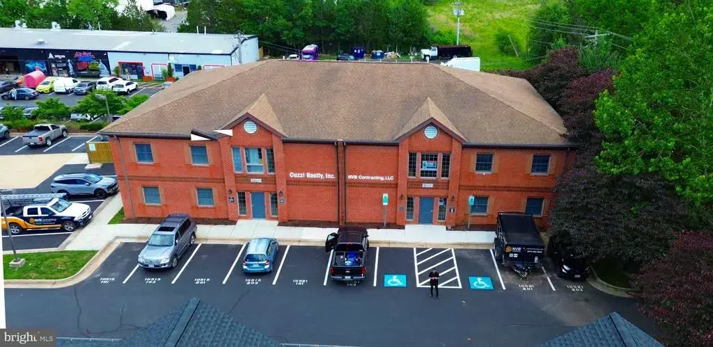 10515 Crestwood Dr #103, MANASSAS