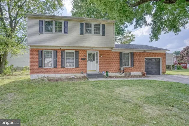 306 Macarthur Dr, Dover