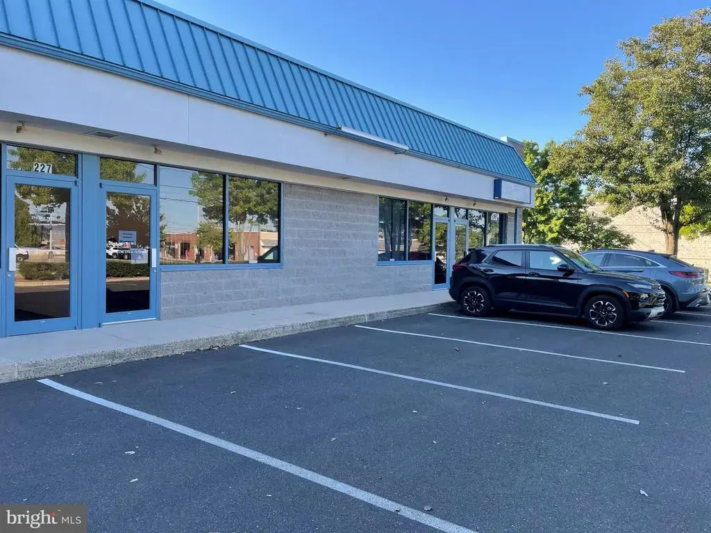 229 S Broad St, LANSDALE
