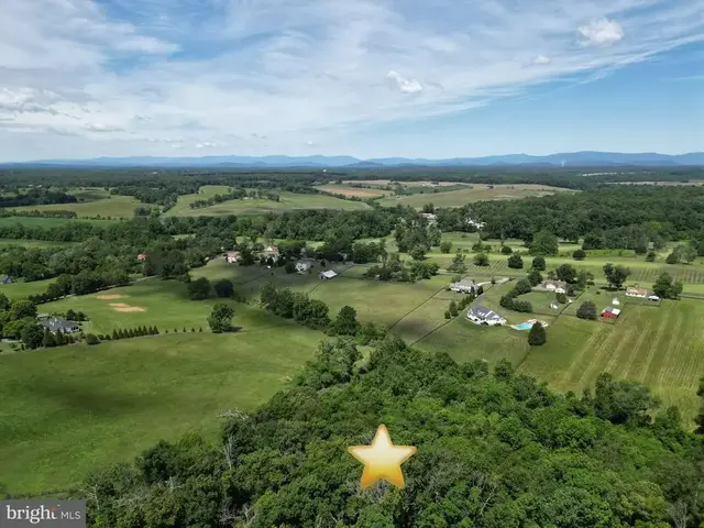 0 Red Fox Ln, Warrenton