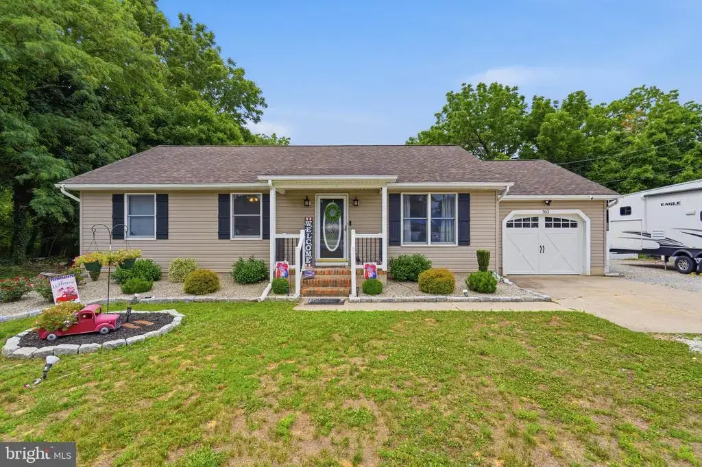 703 E Butler Ave, VINELAND